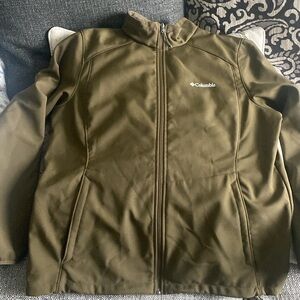 Columbia Jacket. Gorgeous color! EUC.